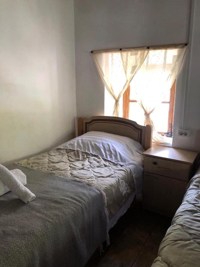 Guesthouse Kujtimi 세스 외부 사진